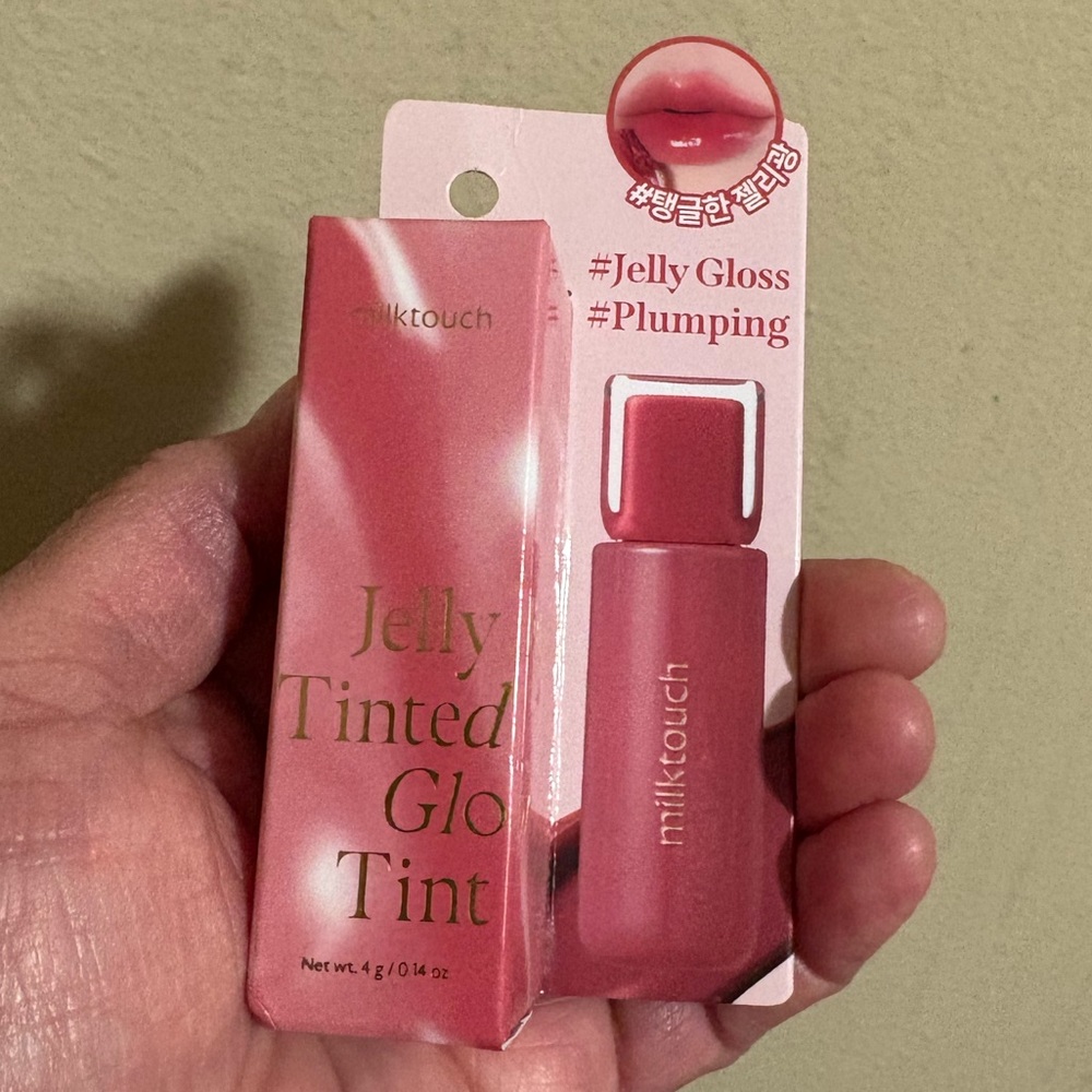 milktouch Jelly Tinted Glow Tint - Brand New Never Opened.